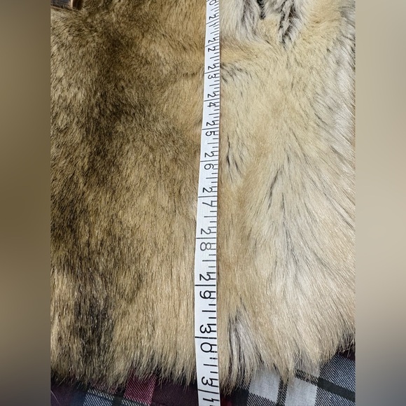 Vintage Tissavel of France Cream and Brown Teddy Faux Fur Jacket - Picture 12 of 12